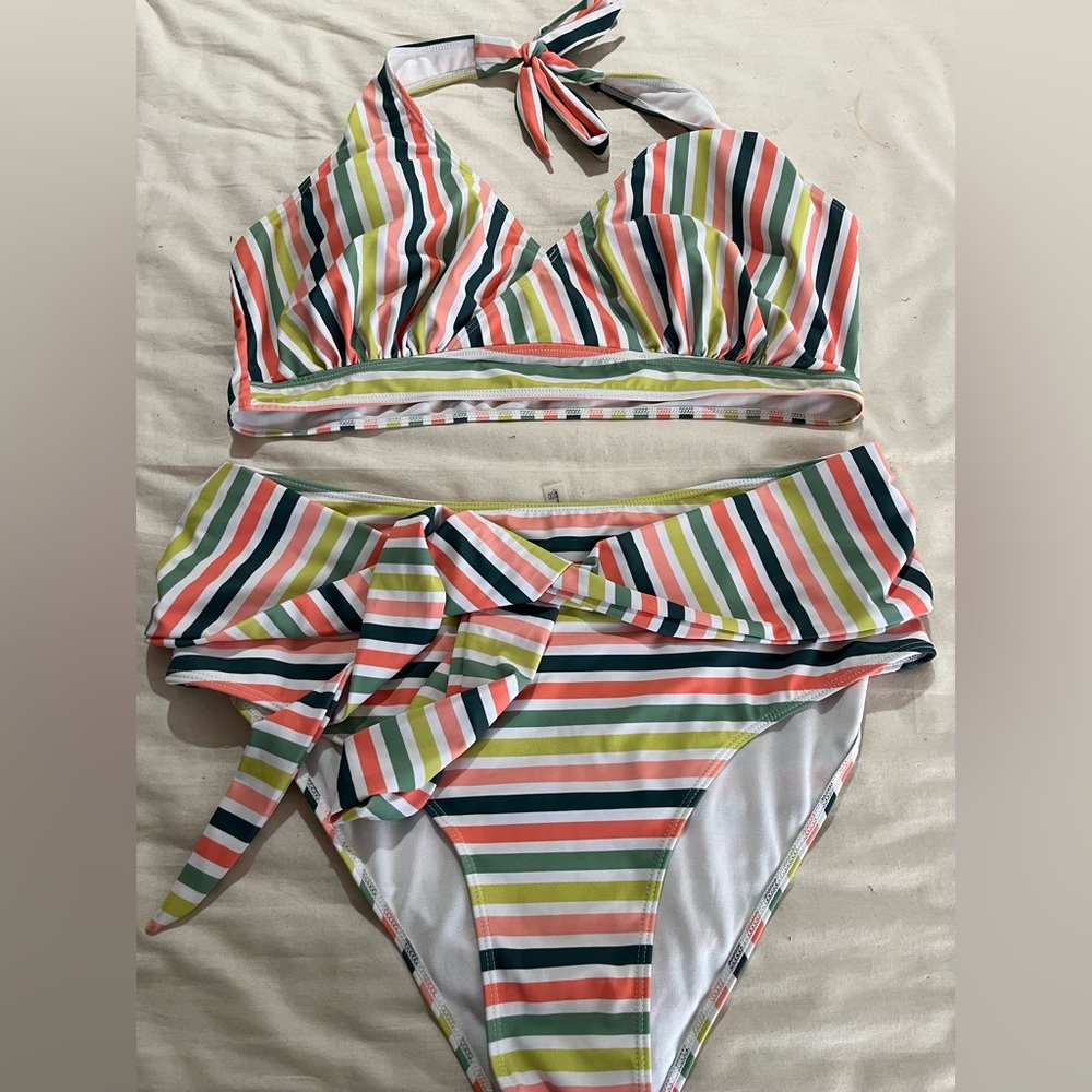 SHEIN 2X bikini bathing suit. NWOT